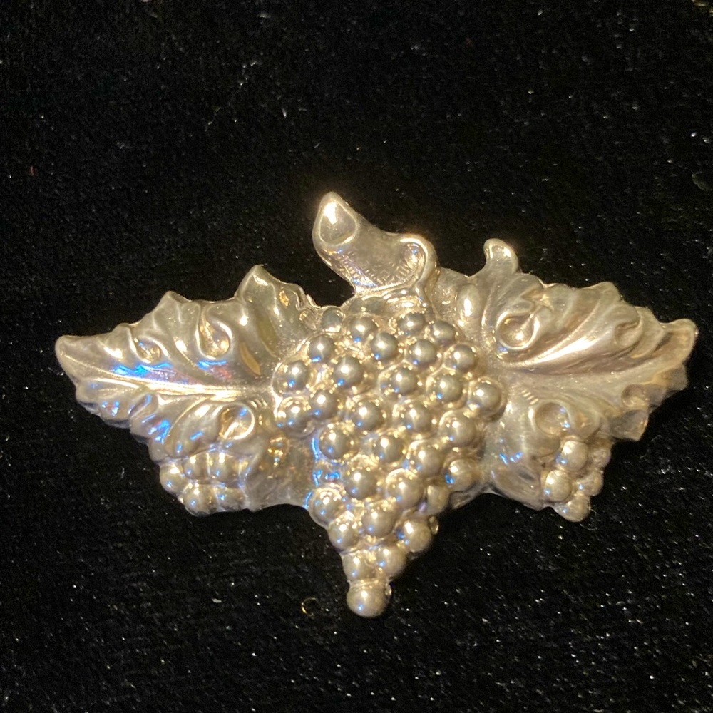Silver Bunch of Grapes Brooch